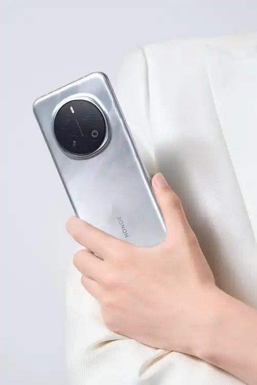 2025"最值得"入手的3款荣耀手机，几乎“零差评”，最低仅1189元