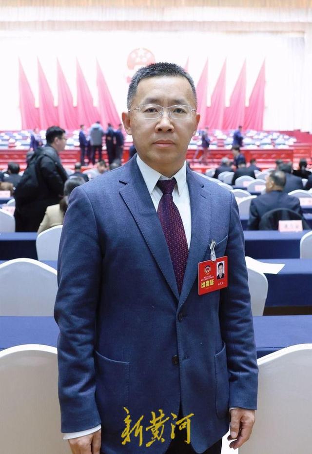 从实验室到生产线，科技成果转化如何打通“最后一公里”？| 履职新声②