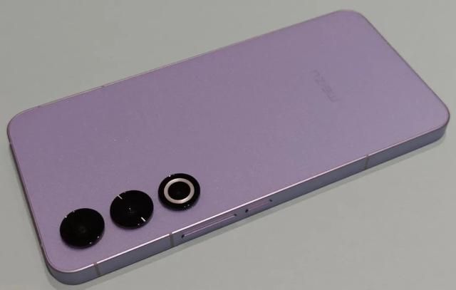 1月性价比最高的6款中端手机，用到2029年也没问题！