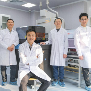 青年科技工作者邹灏：在“多彩”萤石中探寻地球奥秘