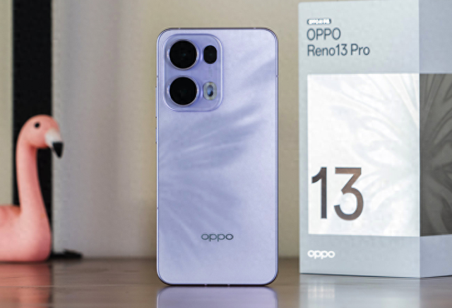 不到两个月，从3399元跌到2978元，史上最强OPPO Reno手机