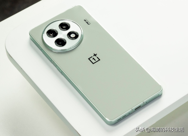 买手机不用太贵，这4款几乎“零差评”，16G+512G也有超高性价比