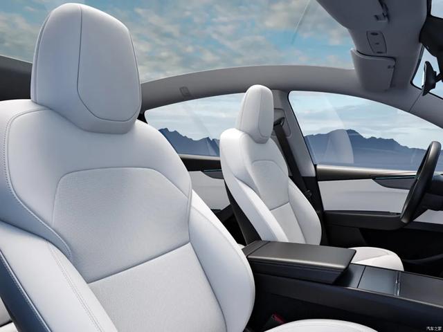 Model Y 选小米YU7还是焕新Model Y？26.35万起，涨价1万多值吗？