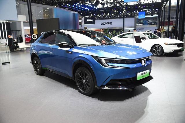 2024年国内最好卖的十大汽车品牌：奇瑞排第三，特斯拉排第七