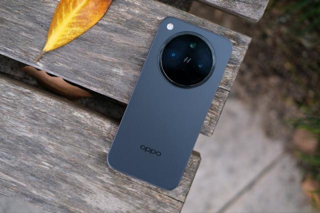 春节后有哪些手机新品？这五款各有千秋，又有小屏旗舰来了