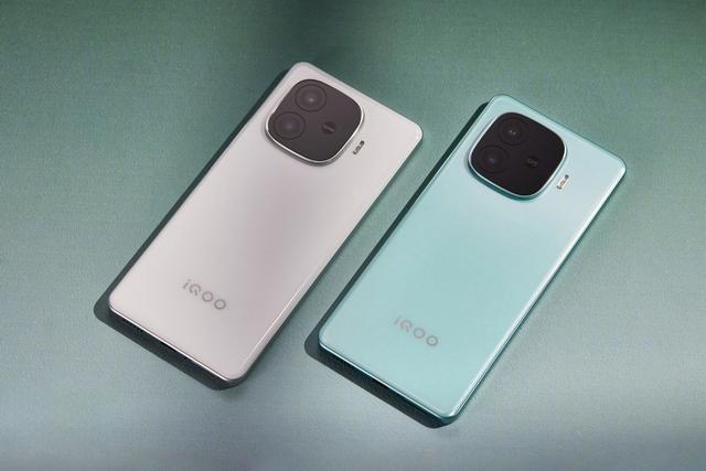 春节后有哪些手机新品？这五款各有千秋，又有小屏旗舰来了