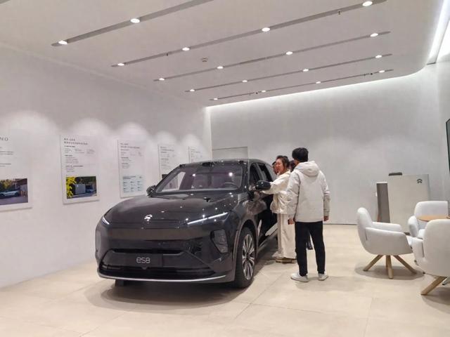 最高补贴2万元！新一轮汽车“以旧换新”升级扩围