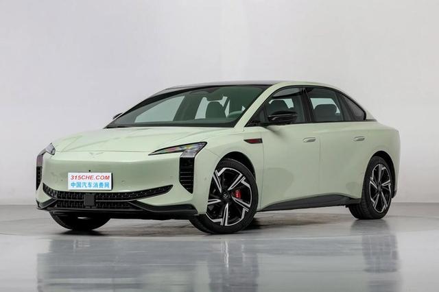 小米SU7，比亚迪秦L等，2024年重磅轿车回顾（上）