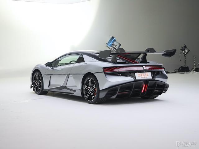 售价168万，交付破百台，仰望U9刷新国产豪车记录，赢麻了...