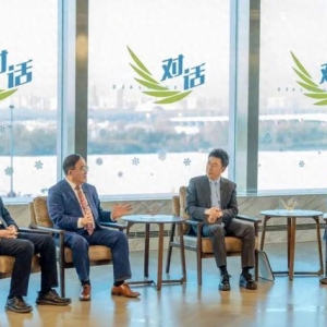 寒冷的冬天开什么车合适？醇氢汽车会取代电动汽车吗？这场对话，信息量巨大！