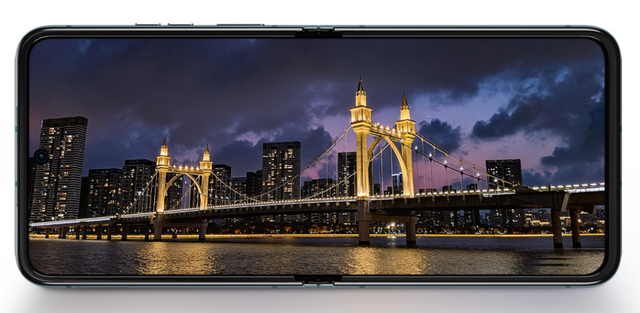 价格屠夫！7000 元的顶配手机，如今只卖 2900