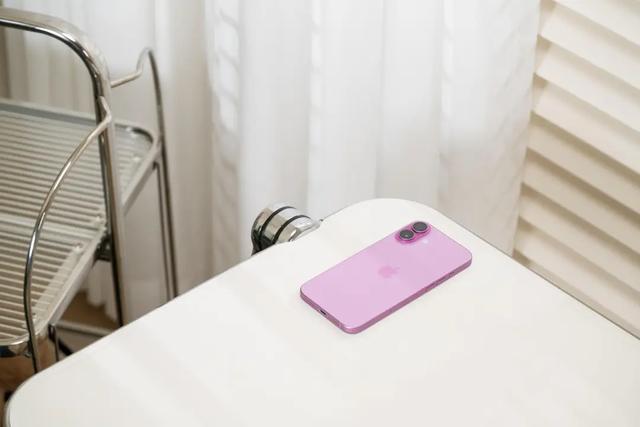 不要再给爸妈买“老年机”了，这些手机便宜又好用