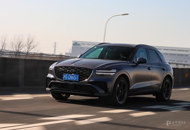 激情与优雅的双面人生 试驾捷尼赛思GV70