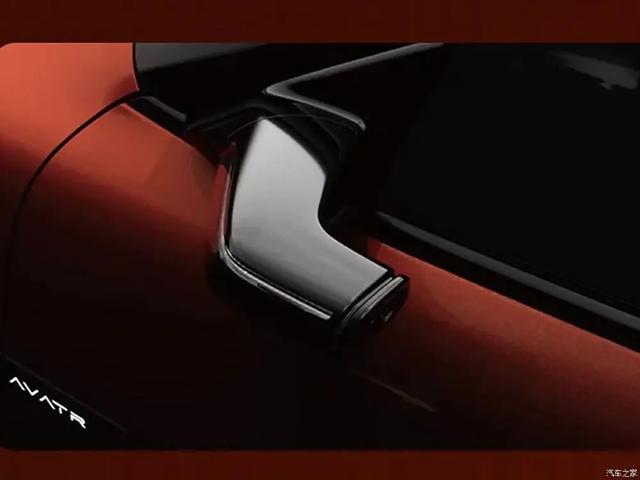 长安启源 1.2m天窗、256 色氛围灯，满油能跑1400公里！啥车？