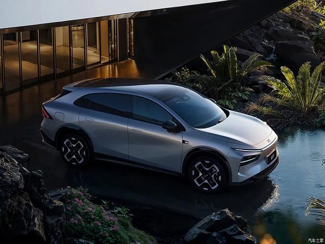 小鹏汽车 10-30万、轿车/SUV、纯电/增程全都有！飞行汽车要来了？