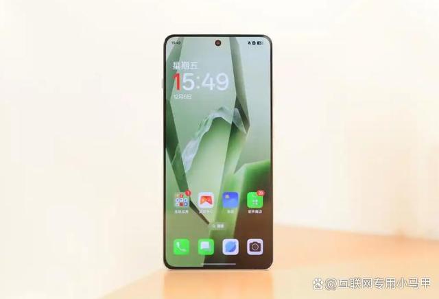 4款2000元左右性价比高的手机推荐，性能、拍照各取所需