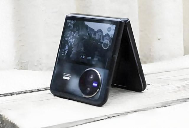 2024中国大陆手机市场回暖，vivo夺冠，华为增速惊人