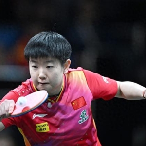 乒乓亚洲杯将打响！央视直播时间预告，海报出炉：孙颖莎C位握拳