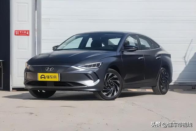 新车 | 约26万元，现代INSTER Cross售价曝光，纯电小型SUV