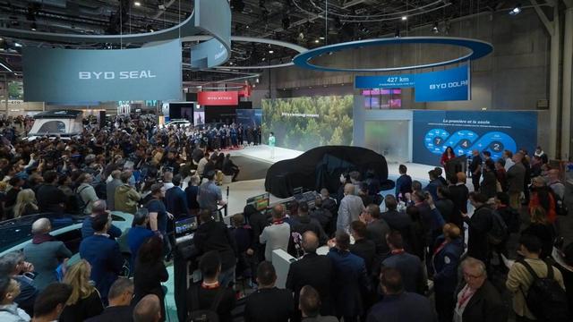 2025年汽车行业趋势盘点，价值重塑与海外布局成关键