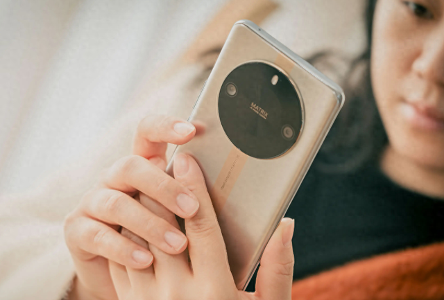 跌至1899元？荣耀没什么大缺陷的手机，缺陷只有一个