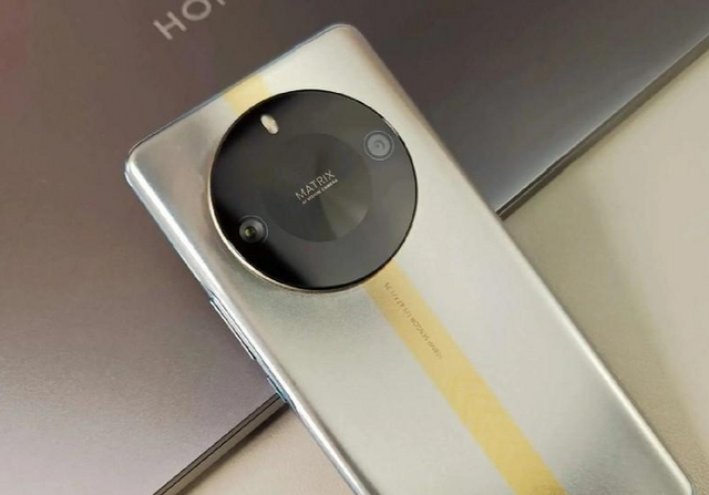 跌至1899元？荣耀没什么大缺陷的手机，缺陷只有一个