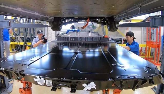 教会徒弟饿死师傅？日本正在狂拆中国汽车，拆完比亚迪、拆吉利