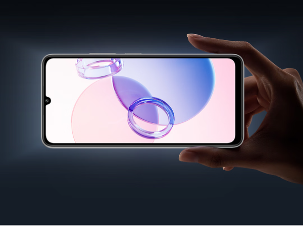 手把手教长辈如何用手机：告别随意扣费 百元机秒变德芙