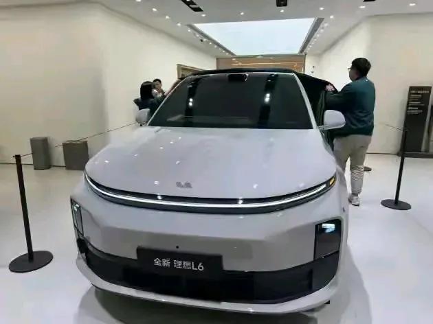 2025汽车淘汰赛激战正酣：合创倒下，谁将笑到最后？