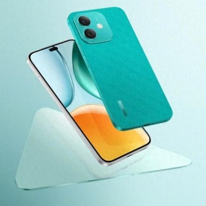 给老人买手机啥最重要？五款千元耐摔王推荐，最后一款绝对过硬