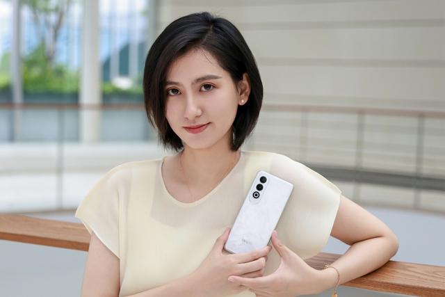 给老人买手机啥最重要？五款千元耐摔王推荐，最后一款绝对过硬