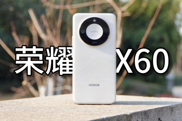 给老人买手机啥最重要？五款千元耐摔王推荐，最后一款绝对过硬