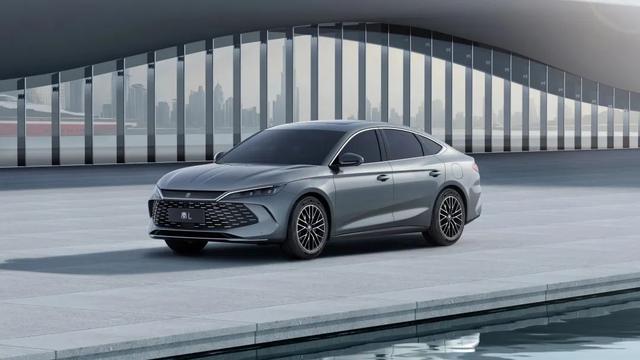 盘点2024年十大畅销新能源车：特斯拉 Model Y第一，比亚迪“大包大揽”