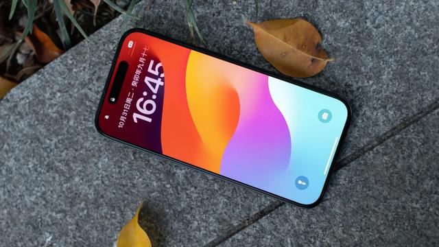 2024年全球智能手机市场复苏：苹果引领，三星和小米紧随其后