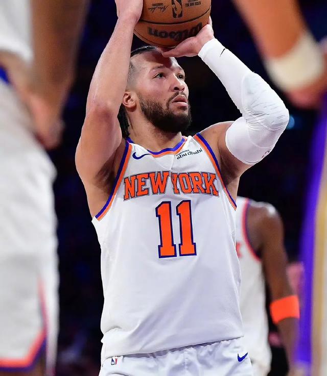 中央5套赛事预告，五大联赛、NBA、CBA都有直播，今天赛事很丰富