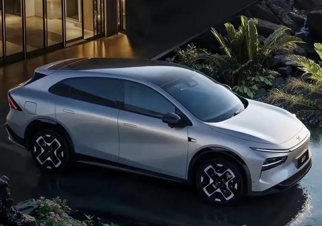 2025年汽车大变局：这十款新车，谁能成为你的梦想座驾？