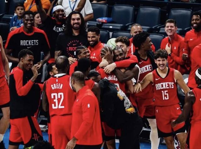 今晚 19:30 央视5套CCTV5、CCTV5+直播节目预告附：湖人第3不保！