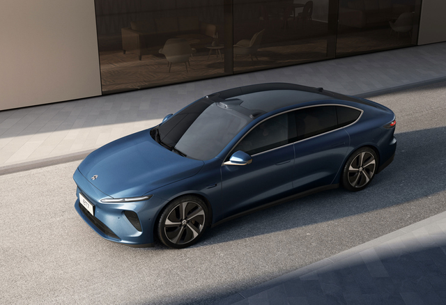 2025十大神车来袭！汽车圈即将被它们“卷”上天