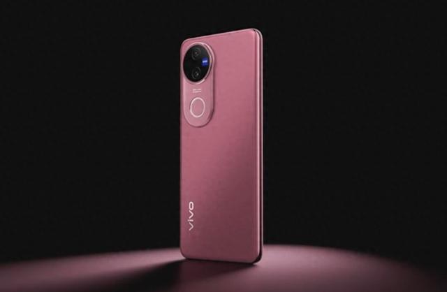 蓝色版本vivo V50 5G手机真机照片曝光