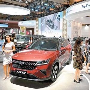 中国汽车亮相印尼国际车展（环球掠影）