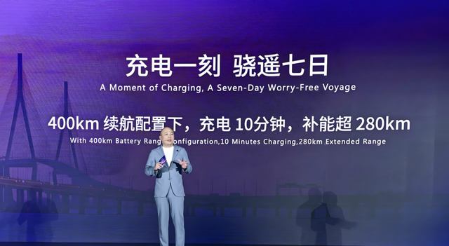 汽车市场“背刺潮”要来了？2025年，2大趋势已显现，大伙要注意