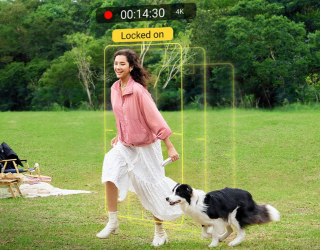 约8300元，华硕Zenfone 12 Ultra手机开售：主打AI+影像