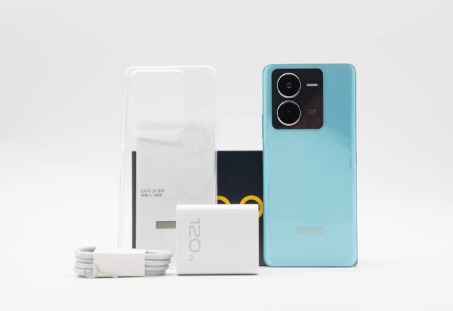 1月次旗舰手机性能排行榜：OPPO Reno13系列上榜！