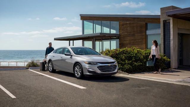 10 款经济型汽车，可轻松行驶 20 万英里