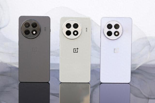 国补和百亿补贴哪个更划算？六款手机价格对比，答案非常清楚