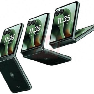摩托罗拉Razr Plus 2025手机抢先看：深绿素皮、4英寸外屏