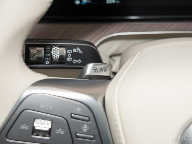 预售45-55万元 腾势N9开启预售 搭载易三方/零百3秒级/续航1300km