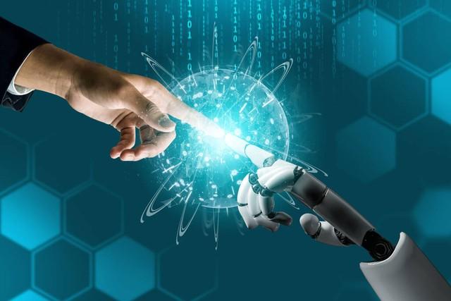 2025科技风暴：机遇与焦虑并存