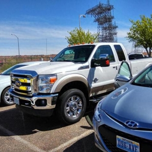 都说美国买车便宜，为什么多数人开的车都很破？老司机做了分析