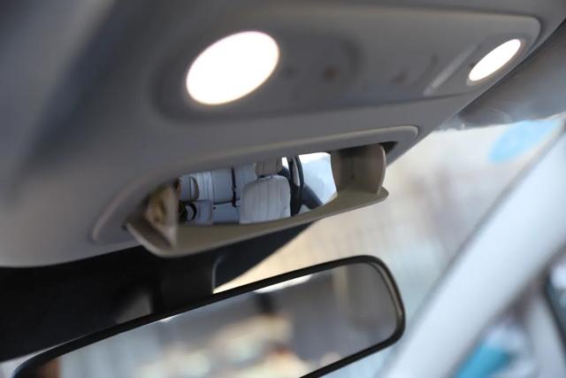 埃安UT 比速腾轴距长！比BYD海豚大一圈！全球车型8万多！要卖爆？